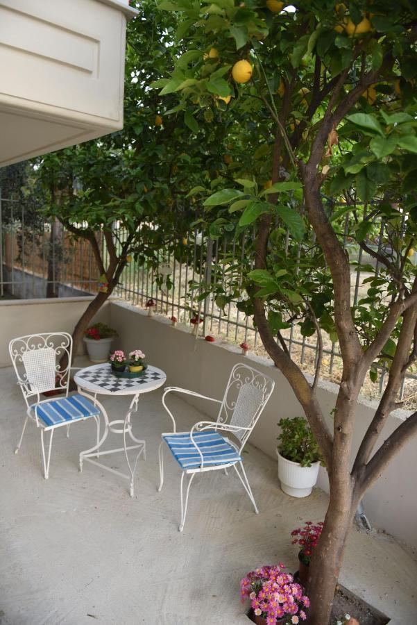 Fanis Apartment