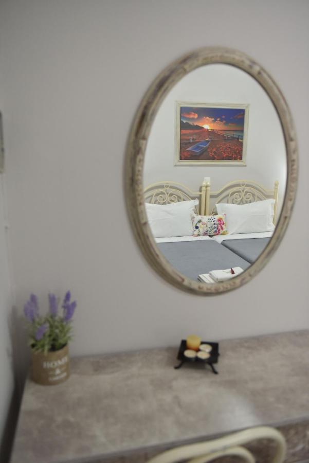 Fanis Apartment *
